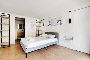 Appartement in the Heart of Paris Opera