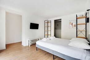 Appartement in the Heart of Paris Opera