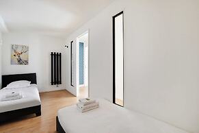 Appartement in the Heart of Paris Opera