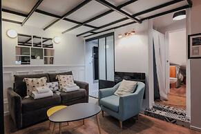 Comfortable Duplex in the Heart of Paris!