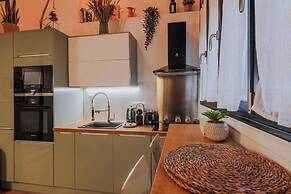 Comfortable Duplex in the Heart of Paris!