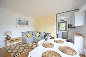 Very Nice Apartment With Balcony - 4p/1br - 600m From the Beach