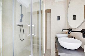 Cosy Apartment in Sentier