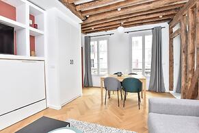 Authentic Apartment - 1br/4p - Marais/republique