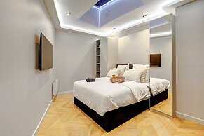 Elegant Apartment With Ac-3br-10p-place des Vosges