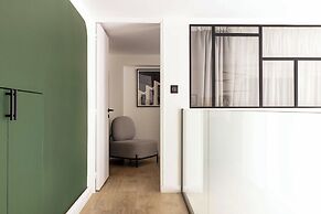 Authentic Apartment - 2br/6p - Place Pigalle