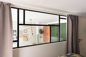 Authentic Apartment - 2br/6p - Place Pigalle