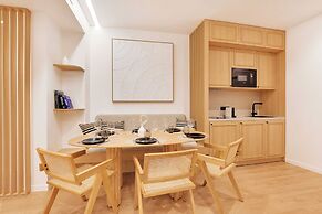 Authentic Apartment - 3br/6p - Moulin Rouge