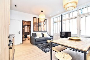 Charming Apartment - 3br/8p - South Pigalle