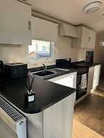 Caravan Emma 2 Bed Robin Hood