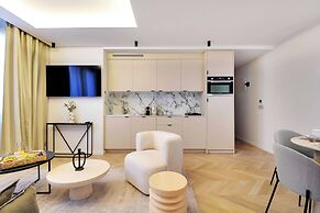 Cosy Apartment 2br/6p Faubourg-du-roule