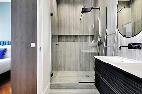 Apartment for 8 People in Madeleine