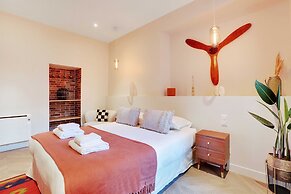 Spacious Apartment - 4br/10p - Place de la Republique