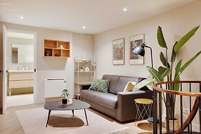 Spacious Apartment - 4br/10p - Place de la Republique