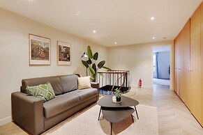 Spacious Apartment - 4br/10p - Place de la Republique