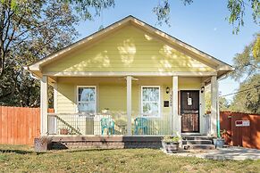 Charming home with fire pit near downtown