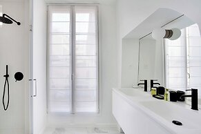 Modern Apartment Champs-elysaes - Saint Honora