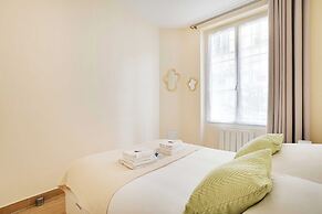 Charming Apartment - 2br/6p - Paris Center