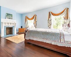 Summer Street Guest House