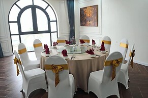 Belliss Hotel And Spa