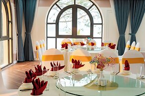 Belliss Hotel And Spa