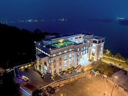 Belliss Hotel And Spa