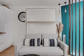 Cosy Apartment With 2 Rooms in Marais