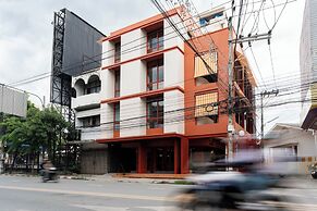 Monder House