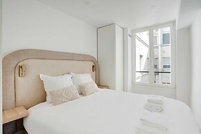 Elegant Apartment - 2br/4p - Near Invalides