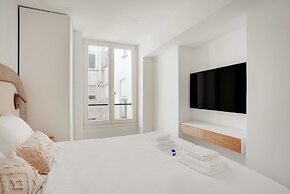 Elegant Apartment - 2br/4p - Near Invalides