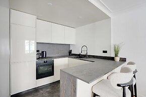 Elegant Apartment - 2br/4p - Near Invalides