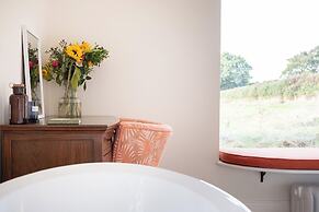 The Cider Barn - Gorgeous 2BD Near Bath