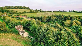 The Cider Barn - Gorgeous 2BD Near Bath