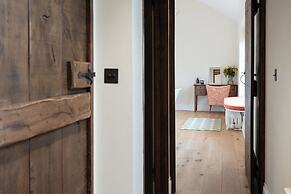 The Cider Barn - Gorgeous 2BD Near Bath