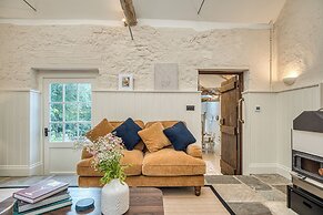 The Cider Barn - Gorgeous 2BD Near Bath