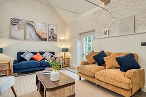 The Cider Barn - Gorgeous 2BD Near Bath