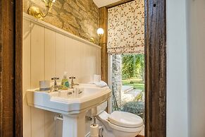 The Cider Barn - Gorgeous 2BD Near Bath