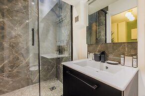 Superb Apartment With Patio 6p/2bdr - Opera/grands Boulevards