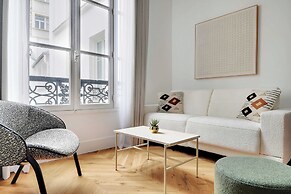 Modern Apartment - 1br/4p - Madeleine