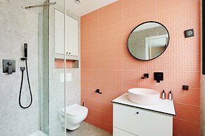 Apartment for 6 People in Paris