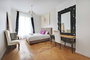 Charming 2br/4p - Georges V / Champs-a%0lysaes