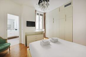 Charming 2br/4p - Georges V / Champs-a%0lysaes
