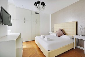 Charming 2br/4p - Georges V / Champs-a%0lysaes