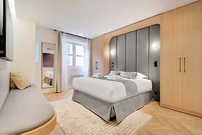 Spacious Flat - 4 Br/10p - Madeleine