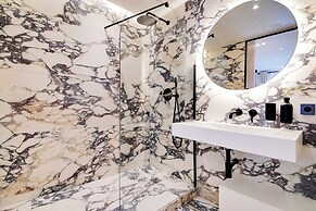 Spacious Flat - 4 Br/10p - Madeleine