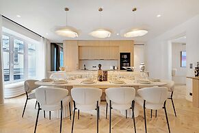 Spacious Flat - 4 Br/10p - Madeleine