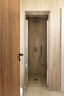 Apartment for 8 People in Grenelle