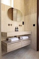 Apartment for 8 People in Grenelle