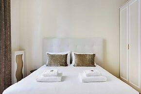 Spacious Apartment - 2br/4p - Arc de Triomphe