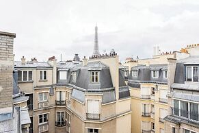 Authentic Apartment - 2br/6p - Tour Eiffel View